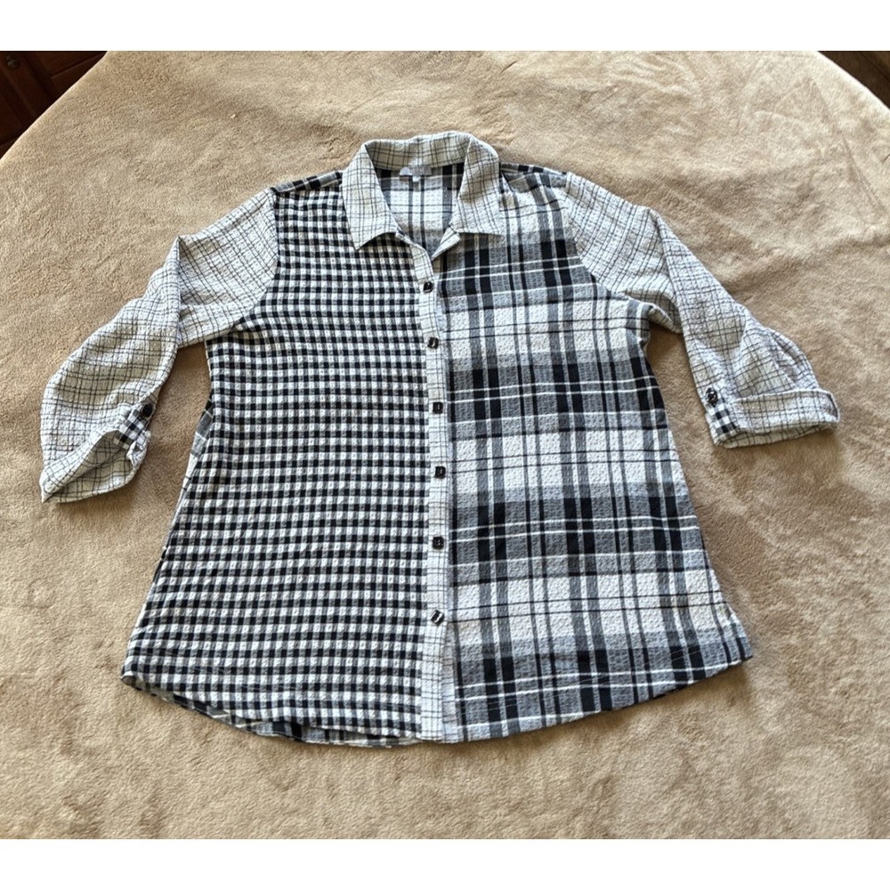 Women's Top XL Grey Gingham Mix Plaid Travel-wear Comfort Alt-Girl Energy Indie